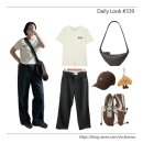 세븐일레븐 광화문우체국점 | [문간 데일리룩 #339] 출근룩_휴가룩_데일리룩_메종키츠네 반팔_르메르 크루아상백_나이키 문슈즈