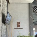 구성성당 앞 횡단보도(자이 쪽) | 먹고 수영장 구경! 핑크성당 성물방 한시장 지도 동선...아오자이 잠옷 크록스 실패없이 구매 후기...