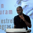 정치적 견해를 표명한 유명 축구선수 및 감독들 모음 이미지