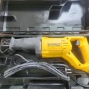 디월트 전기컷소 DW303 팝니다﻿ 이미지