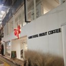 개와커피가썸타는날(개썸커피) | 썸띵어바웃커피 신논현점 강남역 카페 말차 덕후 말차크림 콜드브루부터 디저트까지 솔직 후기 🍵💚