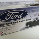 ACME Ford F350 RAMP TRUCK 이미지