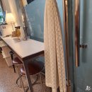 유화빌딩 | 내돈내산 [여의도] 동백식당 - 맑은 국물 돼지국밥 파는 유화증권빌딩 지하 식당 (직장인 점심)