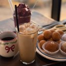 윤커피 | [안성] 안성 디저트 카페 추천｜찹쌀 도너츠 맛집 ‘도너츠윤커피누리’