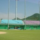 남해스포츠파크 야구장 이미지