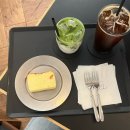 연희동 경의선숲길 모노맨션 포토부스 있는 감성카페, 분위기 좋은 티아이지디 후기