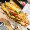 구자윤과자점 부산교대점 | 달달하고 짭쪼롬하게 맛있는 구자윤과자점 크러글샌드위치 후기