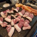 생오겹살 솥뚜껑구이 이미지