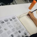 일상을 기록하는 어반 스케치 이미지