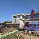 고성군청신관(1층) | 속초 고성 대형 카페 바다정원 | 속초 카페거리 오션뷰 주말 방문 후기