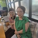 이윤옥정관 옥 허영선과하단호산나교회카페서환담동창소식등나눔 이미지