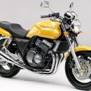 점점 사리지고 있는 CB400SF 이미지