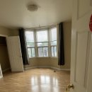 Nice room available on February 1st in Downtown East york 이미지