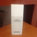 CHANEL LE BLANC 소프트 엑스폴리에이팅 프리-로션 이미지