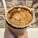 너티프레즐 | 일산 미루꾸커피 스타필드고양점 품절 이슈로 못 먹었던 플랫너티 후기
