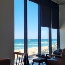 NEW쟁반 | ​강릉강문해변점 [스타벅스] 바다보며 커피한잔 &amp; New 쫀득 버터바이트 버터떡 내돈내산