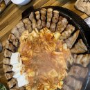 무쇠김치삼겹 - 부산진구 중앙대로680번가길 33 | 무쇠김치삼겹