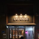 석촌고분역 2번출구 앞 이미지