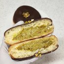 던킨도너츠본리점 | 던킨 두바이 스타일 초콜릿 도넛 가격 재고 확인 꿀팁 솔직후기 (feat. 칼로리)