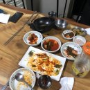 팔천순대와수제족발