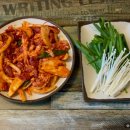 오리불고기와 메기탕 이미지