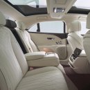 벤틀리 더 뉴 플라잉스퍼(The New Flying Spur) 이미지