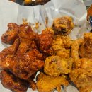 OUR BASE | 위례 치킨 맛집 교촌치킨 성남위례점 솔직 후기 ㅡ 후라이드양념 반반·국물맵떡·1991라거 치맥 추천...