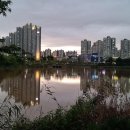 하늘빛호수 이미지