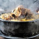 돈까스와 뼈다귀 이미지