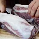 돼지고기 수육 맛있게 삶는법 : 무말랭이무침 오이겨자무침 반찬 3가지 만들기 이미지