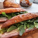 밀림여관 이미지