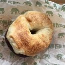 뉴大발타이어 | 단팥빵을 좋아하세요... 베이글은어떠세요? [코끼리베이글 성수]