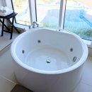 탑 펜션 이미지