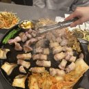 향기고을 | 🐷[경기/용인] 용인 수지 성복동 구워주는 두툼한 솥뚜껑 삼겹살이 미쳤다! “부연고을” 내돈내산 후기~ 💨
