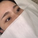 활짝핀 속눈썹 이미지