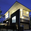 T HOUSE
