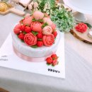 꽃품은 설기 이미지