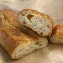 지하철역사 (대전역) | 대전 동구 성심당 대전역점 소금브륄레바게트 후기