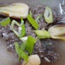 흑찰보리쌀 수제비/ 수제비용 남은 반죽으로 만든 겉바속촉 흑찰보리쌀 누룽지 이미지