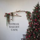 동읍117 | 창원 김해 아기랑 가볼만한 곳 : 크리스마스 트리 카페 추천(feat. 수유실)