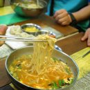 얼큰이칼국수 이미지