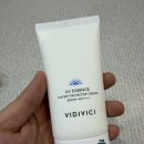 지수인터내셔널 | 선크림 유브이 에센스 워터리 프로텍티브 크림 내돈내산 후기 & 상세 리뷰!! (가성비 선크림으로 추천)