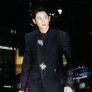 중국상하이 거리에서 Dolce &amp; Gabbana 최신 광고 이미지