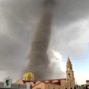 토네이도 이미지