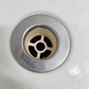 검단오류역우방아이유쉘경로당 | 인천 검단오류역우방아이유쉘 욕조 배수구 트랩교체 욕조 안에 고인물 제거