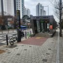 신반포역 2번출구 이미지