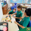 In their recent science unit, 4th grade students explored key concepts 이미지