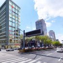 헤어숍 앞 횡단보도 이미지