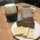 끌라로치즈케이크(Claro cheesecake) | [광주광산구] 수완지구케이크 claro 끌라로 수완점에서 다크카카오치즈케이크 먹은 후기