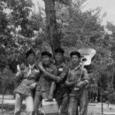 나팔바지 이미지